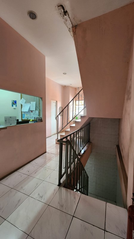 Dijual Ruko  di Petojo , Gambir , Jakarta Pusat. Bisa untuk Kantor/Usaha/Kost2an