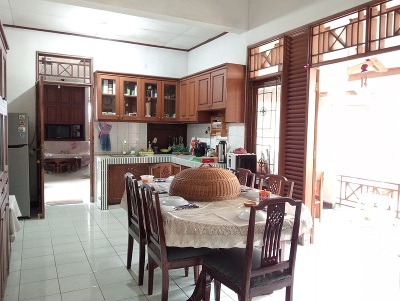 TURUN HARGA, Ciracas, Halaman Luas, Pinggir Jalan, Harga Nego