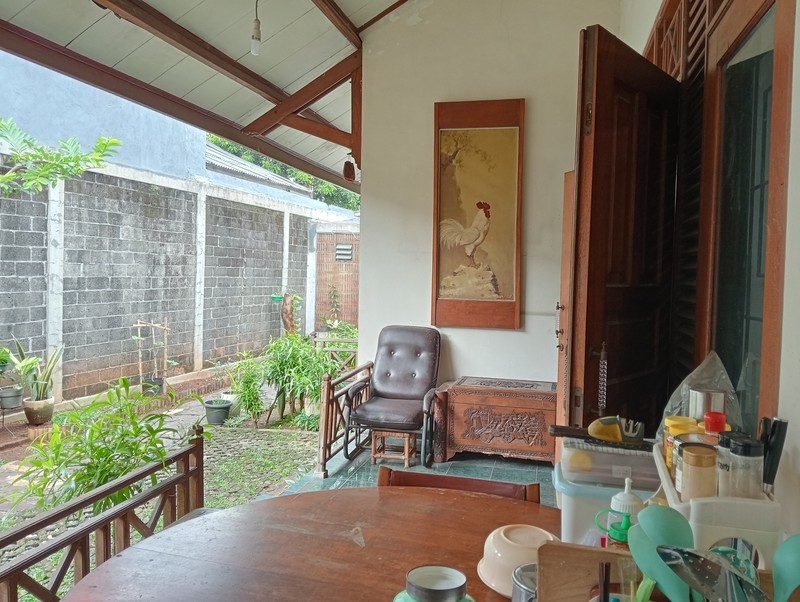 TURUN HARGA, Ciracas, Halaman Luas, Pinggir Jalan, Harga Nego