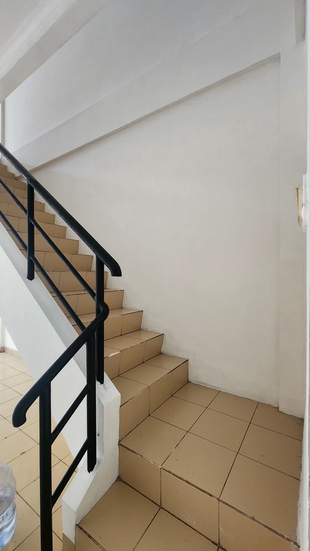 Ruko siap usaha di Kota Wisata