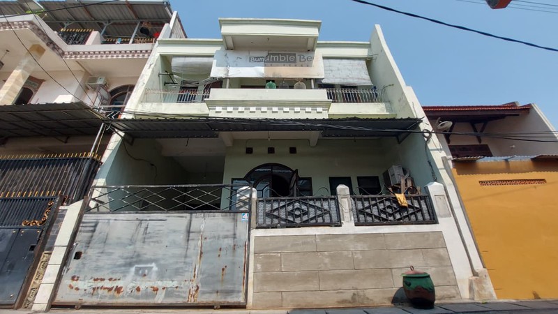 Rumah 2 Lantai di Surabaya Utara - Bulak Rukem Timur, Harga Bisa Nego!