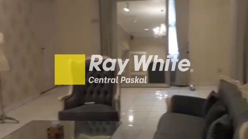 Rumah Sangat Asri di Hegarmanah Kota Bandung