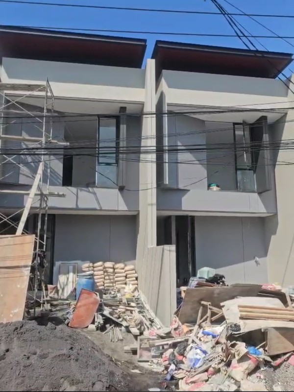 1 Milyar-an Dijual Rumah Baru Mulyosari Prima - Surabaya Timur Dekat Sutorejo, Kampus Its, Pakuwon City