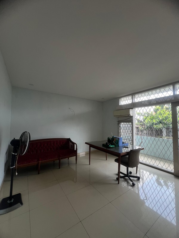 Rumah Hunian Di Kebayoran Baru, Jakarta Selatan