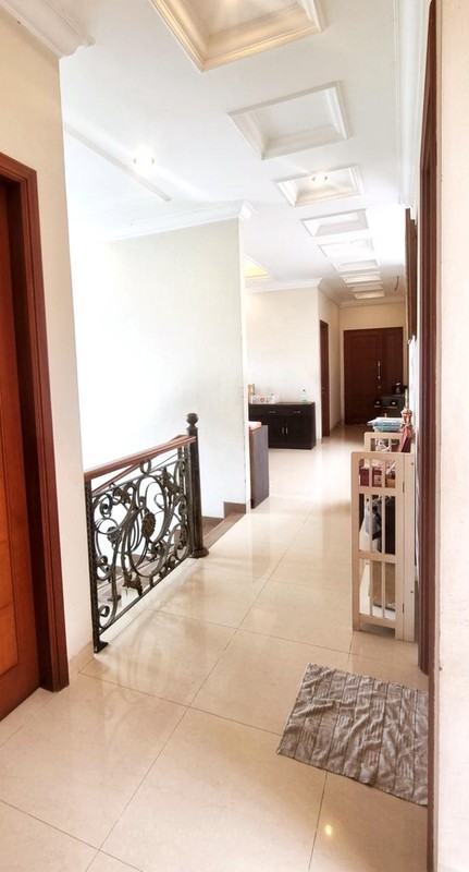 DIJUAL RUMAH MEWAH SIAP HUNI - REMPOA, JAKARTA SELATAN
