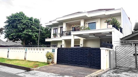 DIJUAL RUMAH MEWAH SIAP HUNI - REMPOA, JAKARTA SELATAN