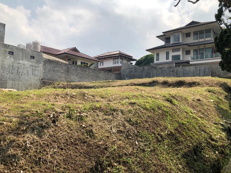 DIJUAL TANAH DAERAH CIPAKU DENGAN VIEW KOTA BANDUNG