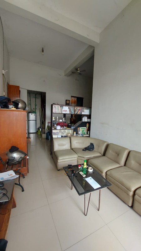 Dijual Rumah 2 Lantai 6 Kamar Tidur di Bulak Rukem