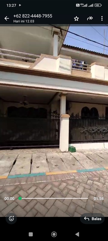 Rumah 2 Lantai 5 Kamar Tidur Luas 150 meter persegi di Area Strategis Perak Surabaya