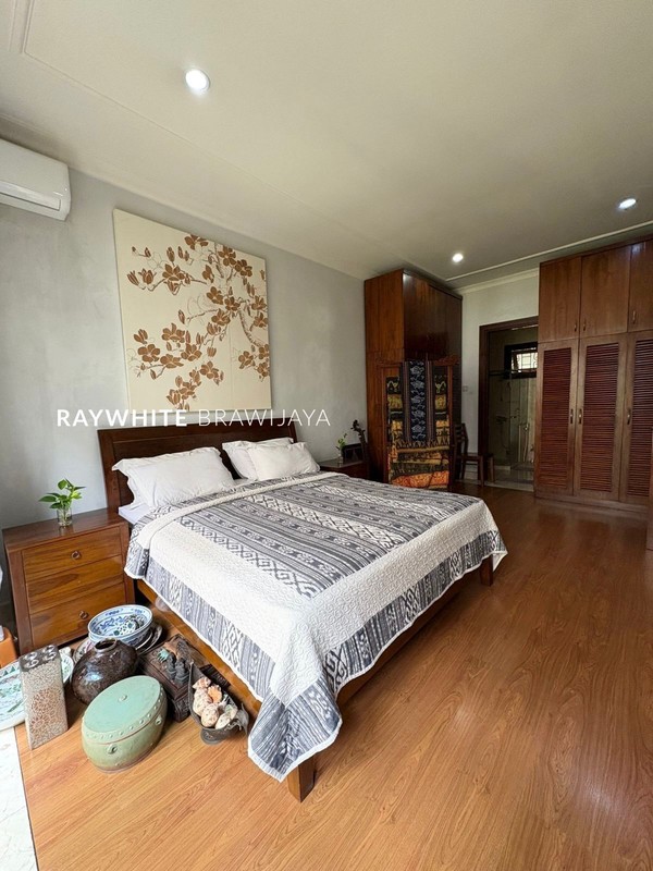 Townhouse Siap Huni, Lingkungan Tenang Area Ampera Kemang
