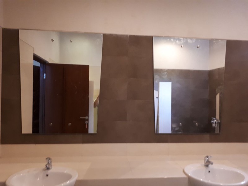 Rumah Mewah di Bintaro Jaya dengan KT 6+1 K 5+1 Sertifikat SHM