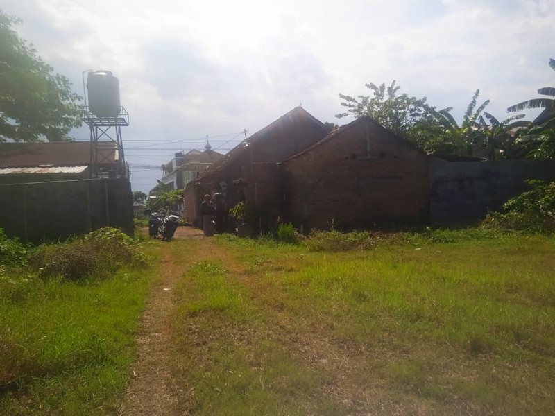 Tanah Luas 8100 Meter Persegi Lokasi Strategis di Berbah Sleman 