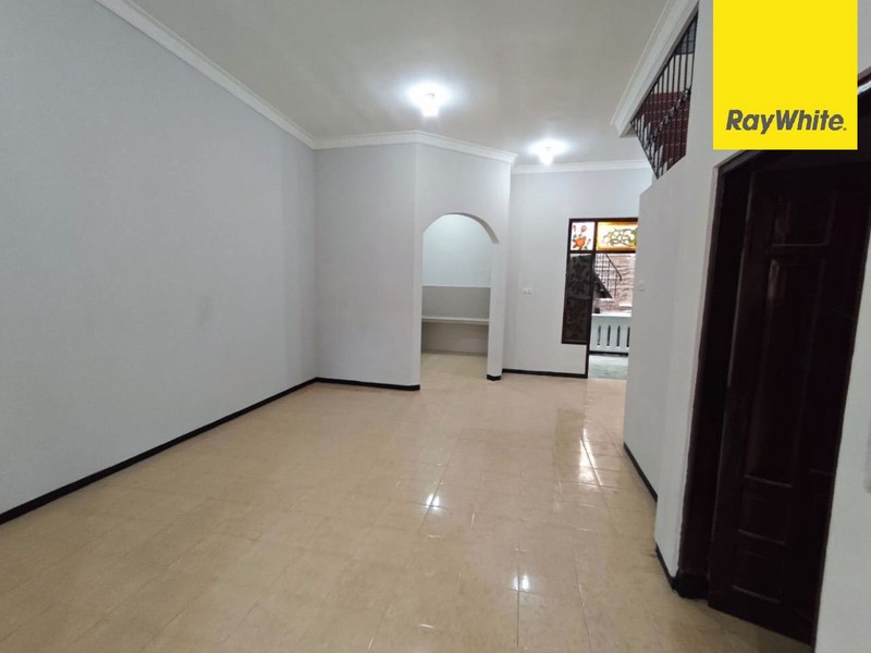 Dijual Rumah 2 lantai di Ngagel Wasana Surabaya