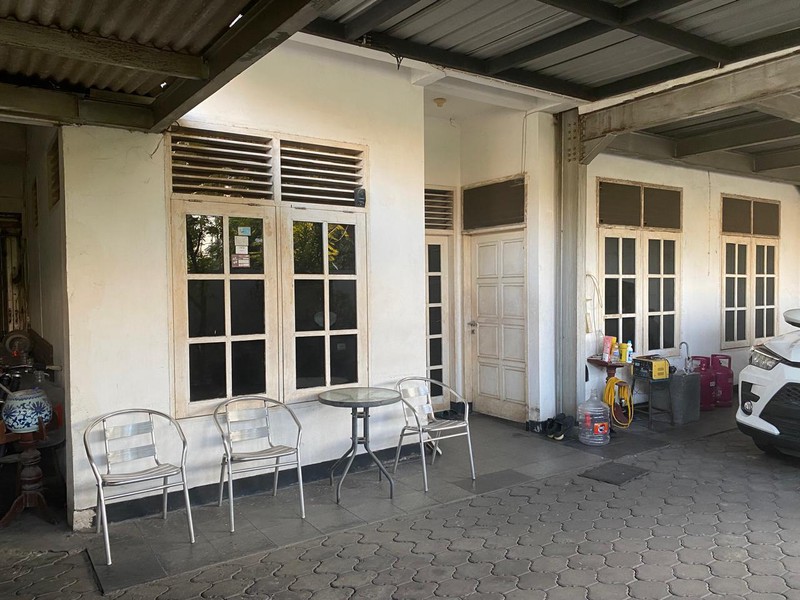 Dijual Rumah Klampis Indah Surabaya Timur - 1.5 Lantai Multifungsi Dekat Hokky Merr