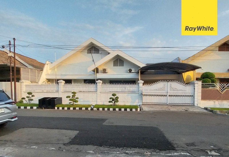 Dijual Aset Lelang Rumah Dijalan Dharmahusada Indah Utara Surabaya