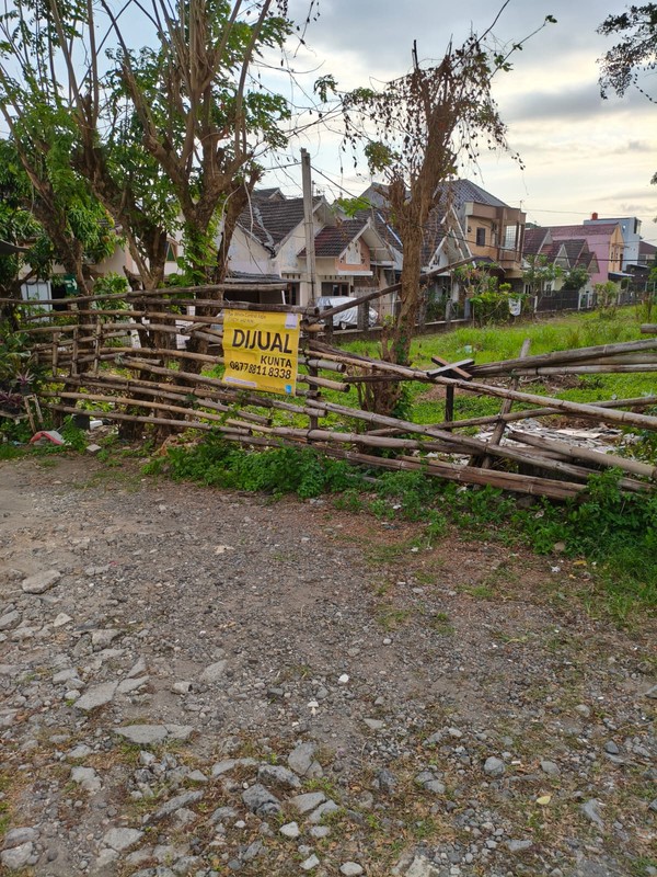 Tanah Luas 1182 Meter Persegi Lokasi Pusat Kota - di Sinduadi Mlati Sleman 
