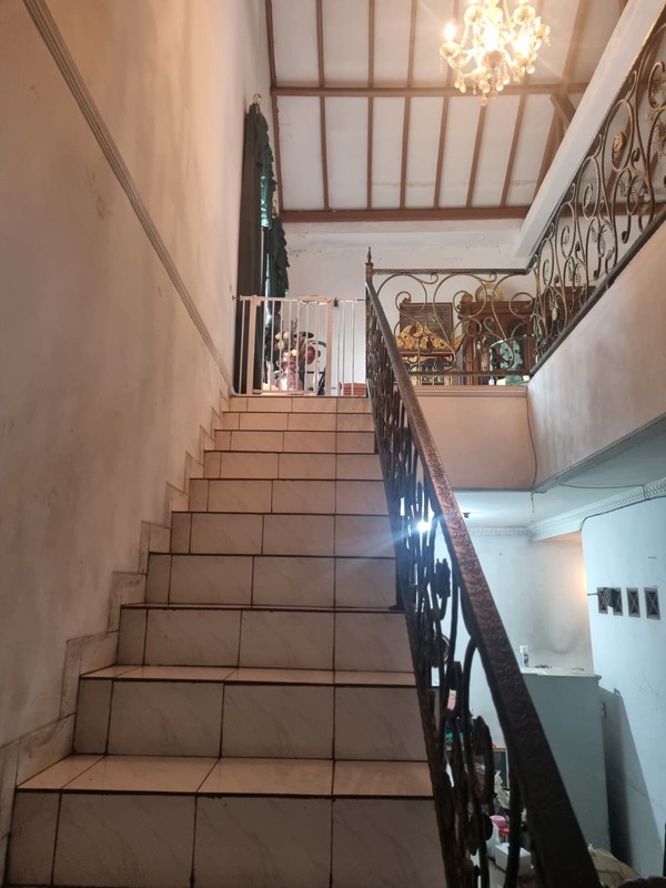 Dijual Rumah Siap Huni di Komplek BPKP Ciputat - sangat dekat MRT Lebak Bulus !