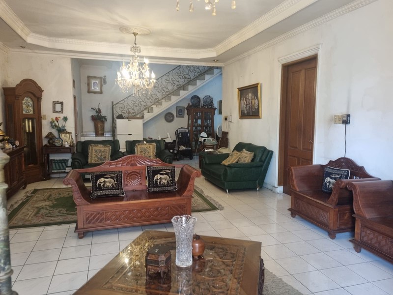 Dijual Rumah Siap Huni di Komplek BPKP Ciputat - sangat dekat MRT Lebak Bulus !