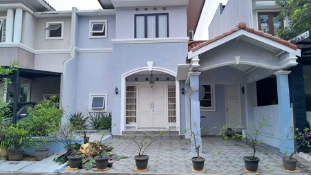 Rumah dalam cluster,jalan lebar di Bintaro Jaya 9.