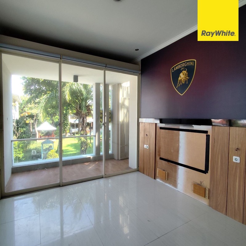 Dijual Rumah 3 lantai di Puri Widya Kencana Citraland Surabaya