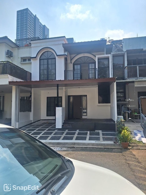 Rumah Emerald Townhouse Di Bintaro