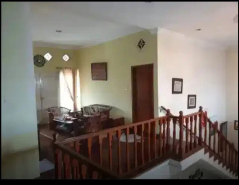 RUMAH LOKASI STRATEGIS DEKAT MALL TRANS STUDIO CIBUBUR