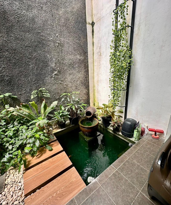 Rumah Bagus dan Terawat di Cluster Emerald, Bintaro Jaya