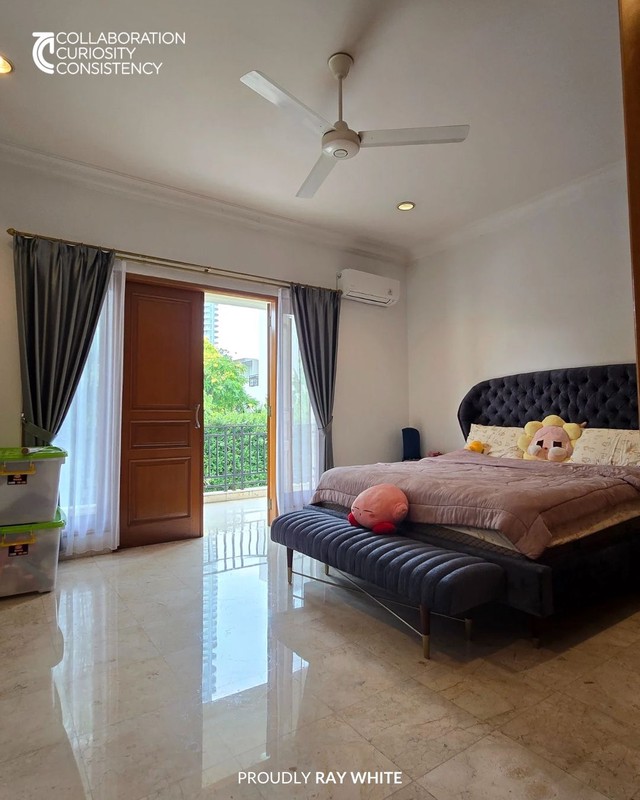 DIJUAL RUMAH MEWAH DI KEMANG, JAKARTA SELATAN