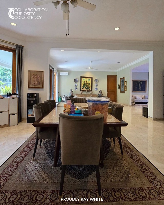 DIJUAL RUMAH MEWAH DI KEMANG, JAKARTA SELATAN