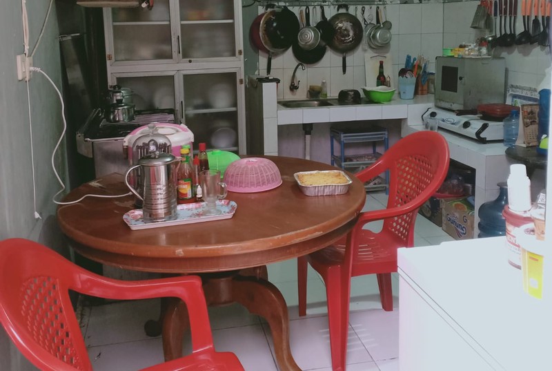 Rumah Minimalis Hadap Timur Akses Strategis Beji Depok