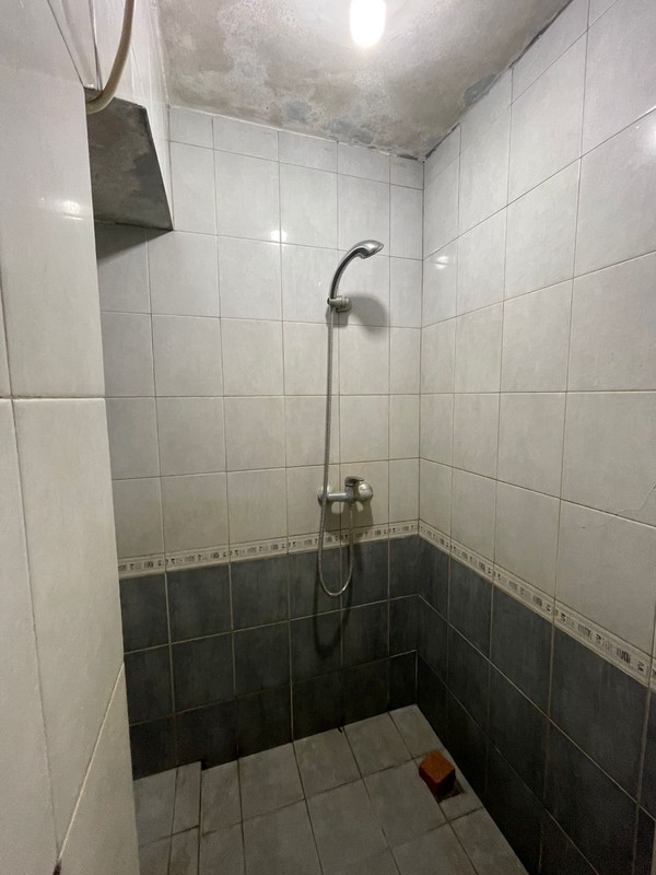 For Rent. Rumah luas Nusa Loka BSD, depan taman..