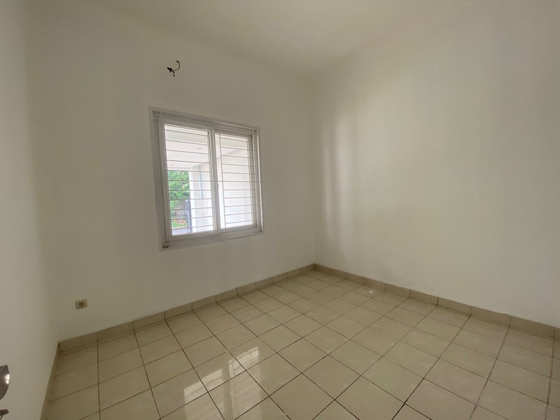 RUMAH CANTIK MINIMALIS DI BOULEVARD CIBUBUR COUNTRY