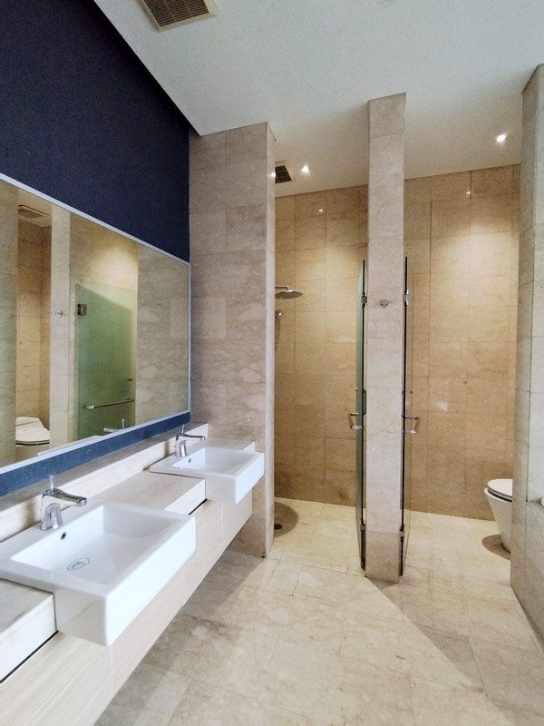 DIJUAL APARTEMEN SENOPATI SUITES KEBAYORAN BARU JAKARTA SELATAN