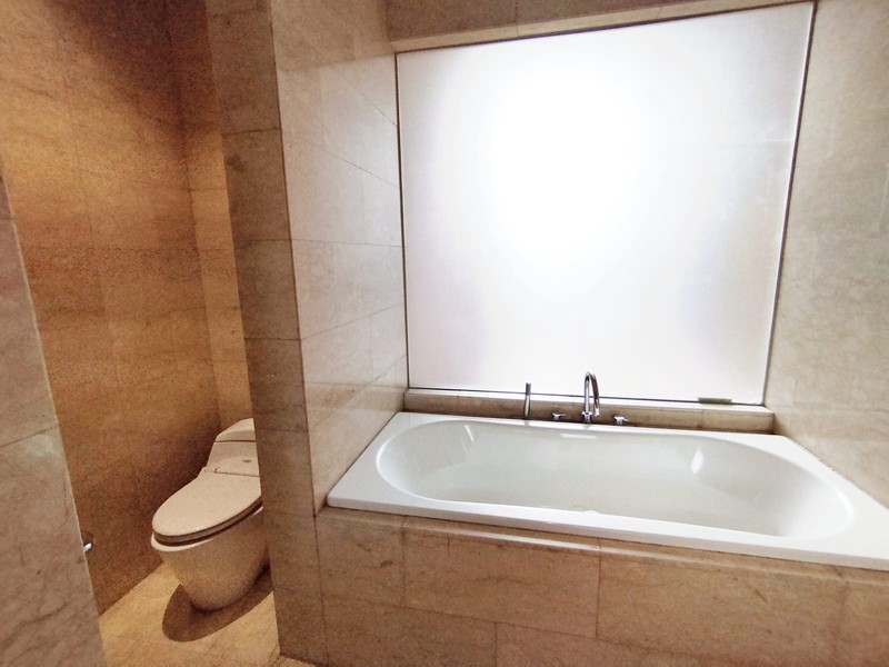 DIJUAL APARTEMEN SENOPATI SUITES KEBAYORAN BARU JAKARTA SELATAN