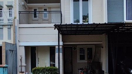 Flash Sale. Rumah bagus Serpong Park Platinum, Serpong