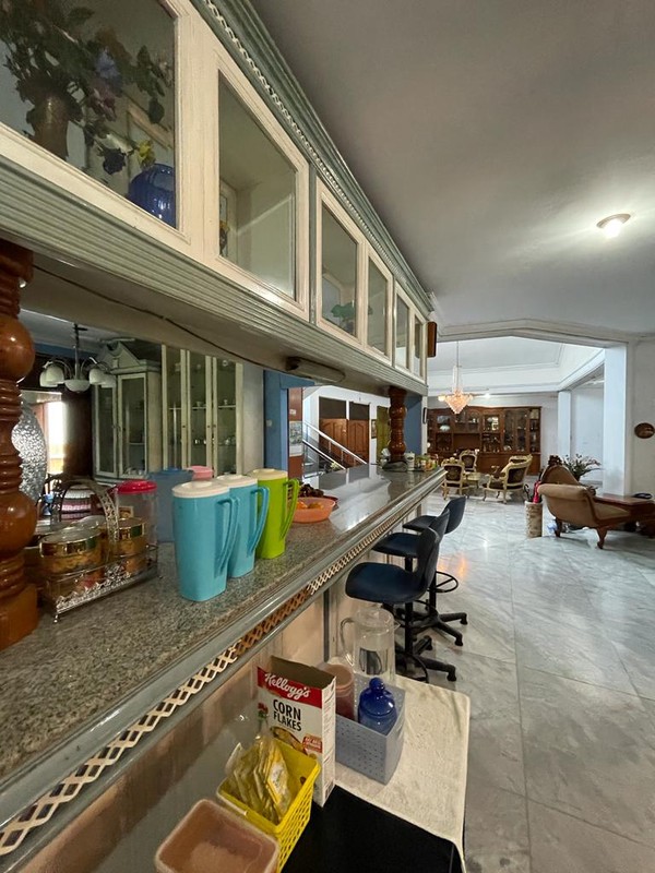 Rumah Clasic dengan halaman yg sangat luas Sejuk dan Nyaman