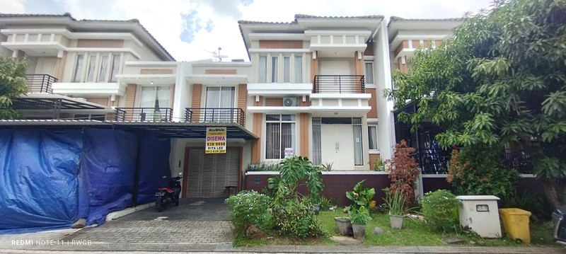 Disewa Rumah Furnished, Residence One Serpong Tangerang Satan, Selangkah ke Binus Internasional School, Rapih, Siap Huni