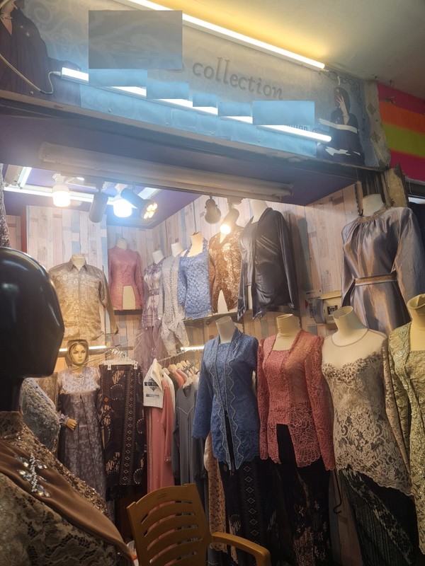 Jual Cepat Kios Sangat Strategis Diarea Pusat Grosir Cililitan Jak-Tim