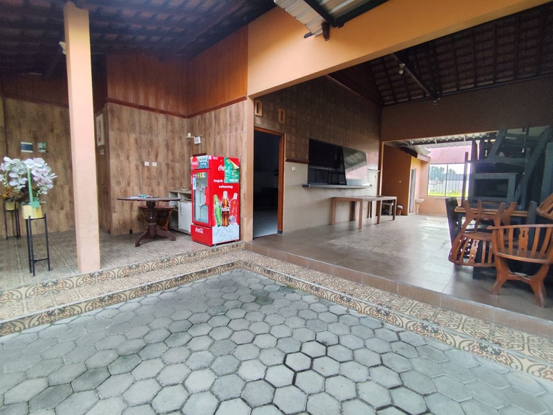 Tanah & Joglo Cocok Untuk Cafe/Resto, Sidomoyo, Godean
