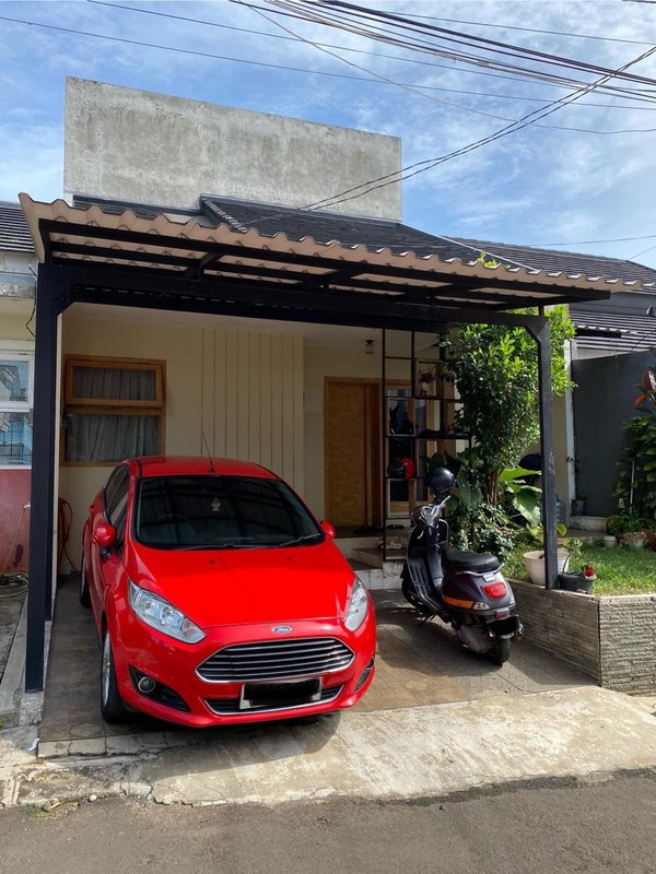 Rumah siap huni, rapih, bagus dalam Cluster di Ciater bebas banjir