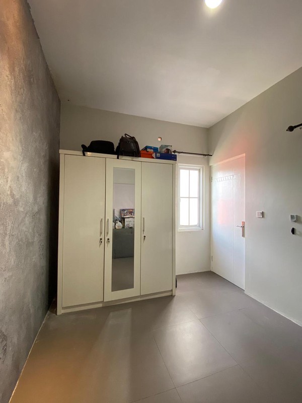 Rumah siap huni, rapih, bagus dalam Cluster di Ciater bebas banjir