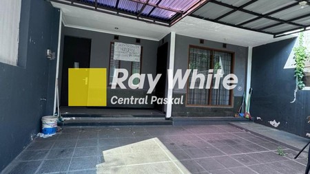 Rumah di Kawasan Elite Setraduta Bandung
