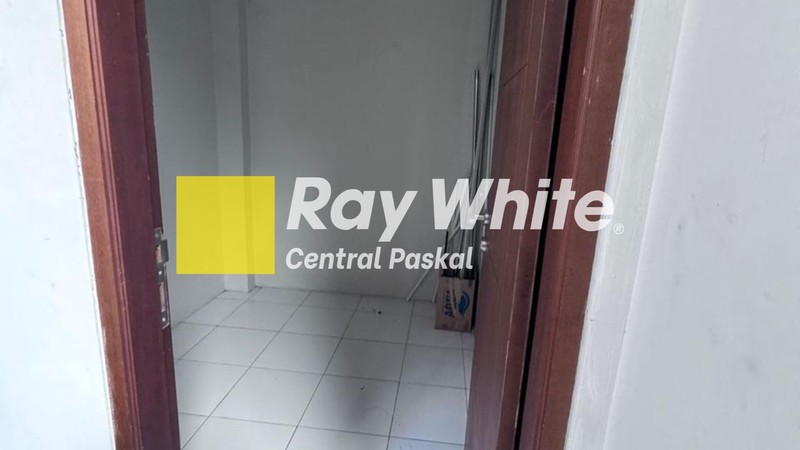 Rumah di Kawasan Elite Setraduta Bandung