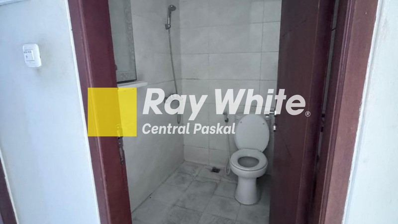Rumah di Kawasan Elite Setraduta Bandung