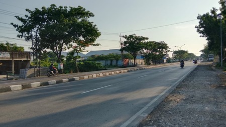 DISEWAKAN LAHAN KOMERSIL Lamongan Babat (Gembong) Kawasan Strategis NOL JALAN RAYA GRESIK BABAT