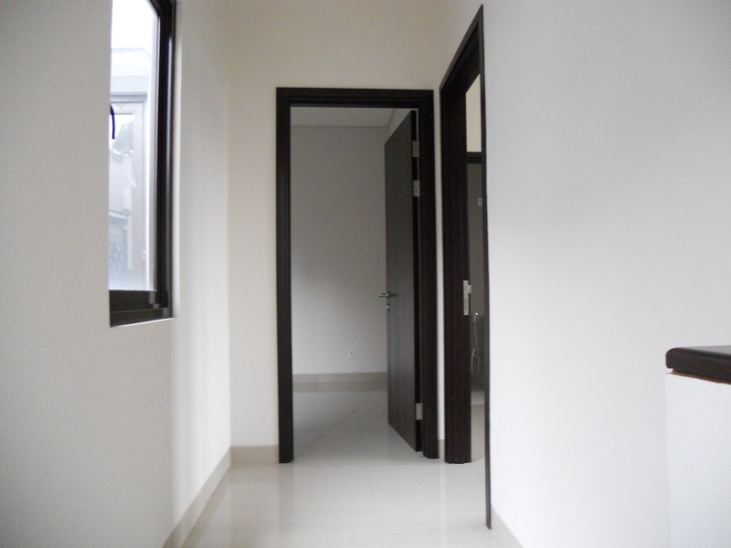 Disewa Rumah Mozia Cluster Amarine BSD