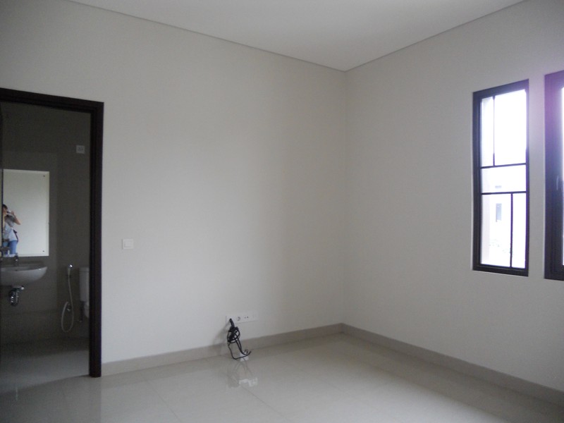 Disewa Rumah Mozia Cluster Amarine BSD