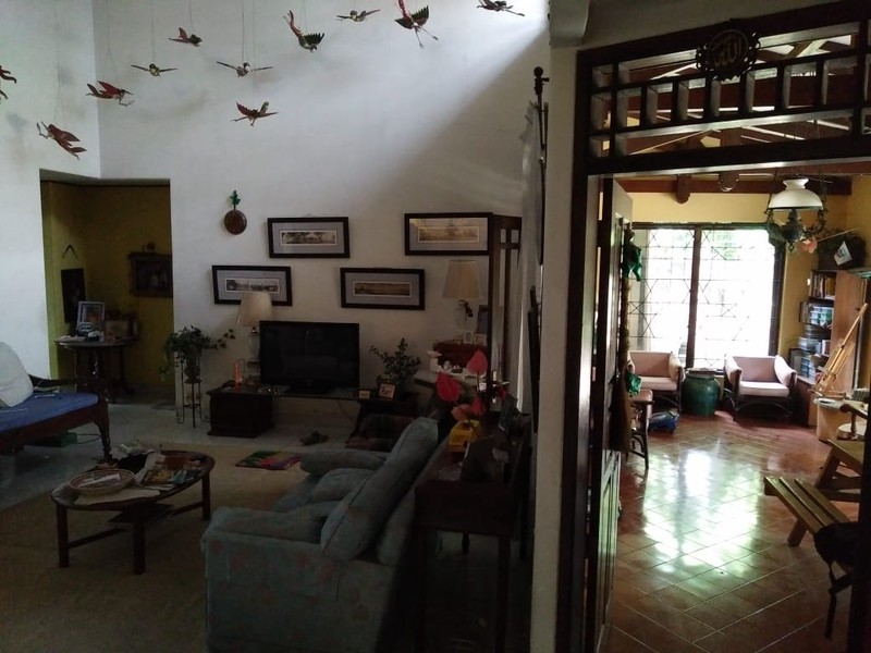 Rumah 2 Lantai Halaman Luas di Ki Hajar Dewantara Ciputat