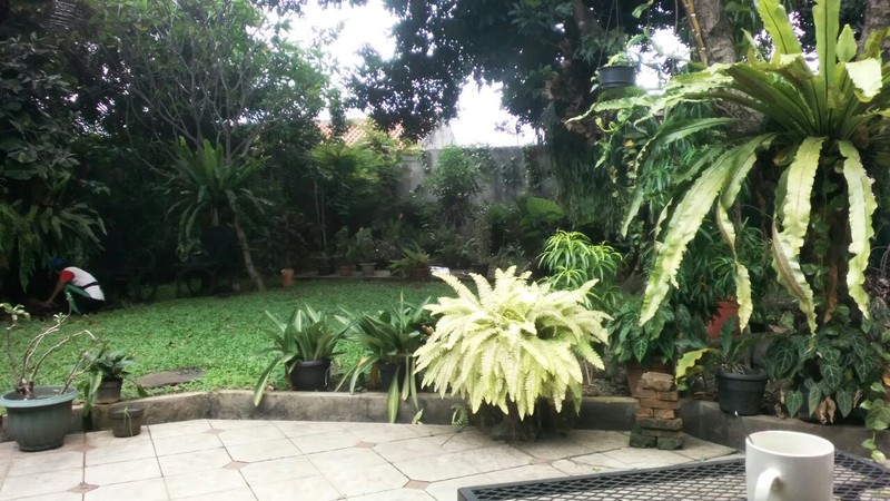 Rumah 2 Lantai Halaman Luas di Ki Hajar Dewantara Ciputat