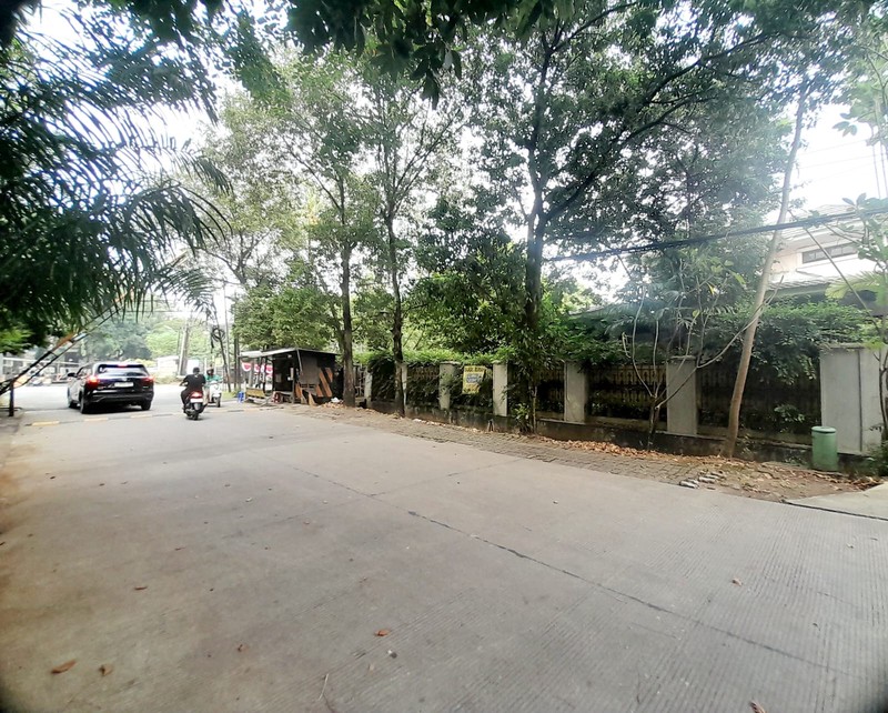 Rumah Dijual dengan Harga Hitung Tanah di Pondok Kelapa Duren Sawit Jaktim